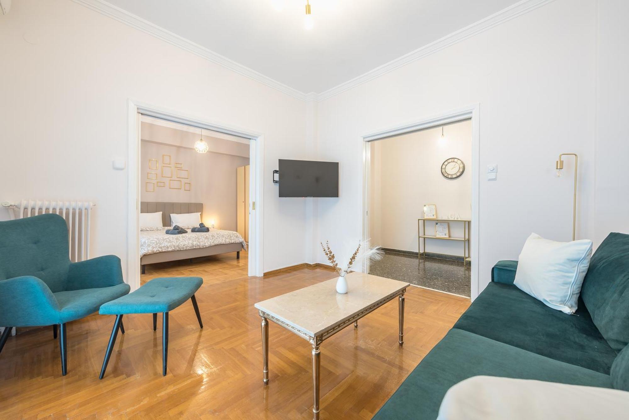 Golden Comfort By Greece Apartments アテネ エクステリア 写真