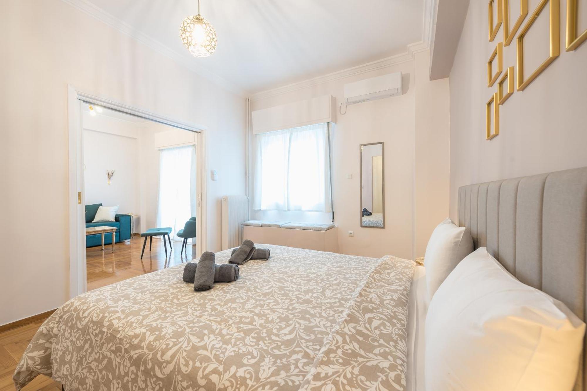 Golden Comfort By Greece Apartments アテネ エクステリア 写真