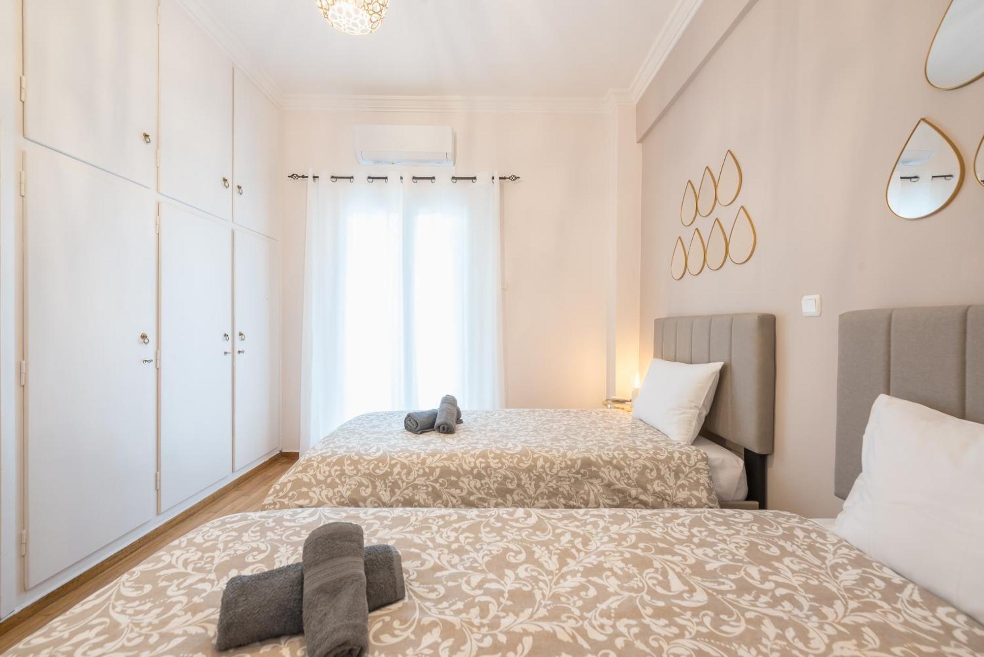 Golden Comfort By Greece Apartments アテネ エクステリア 写真