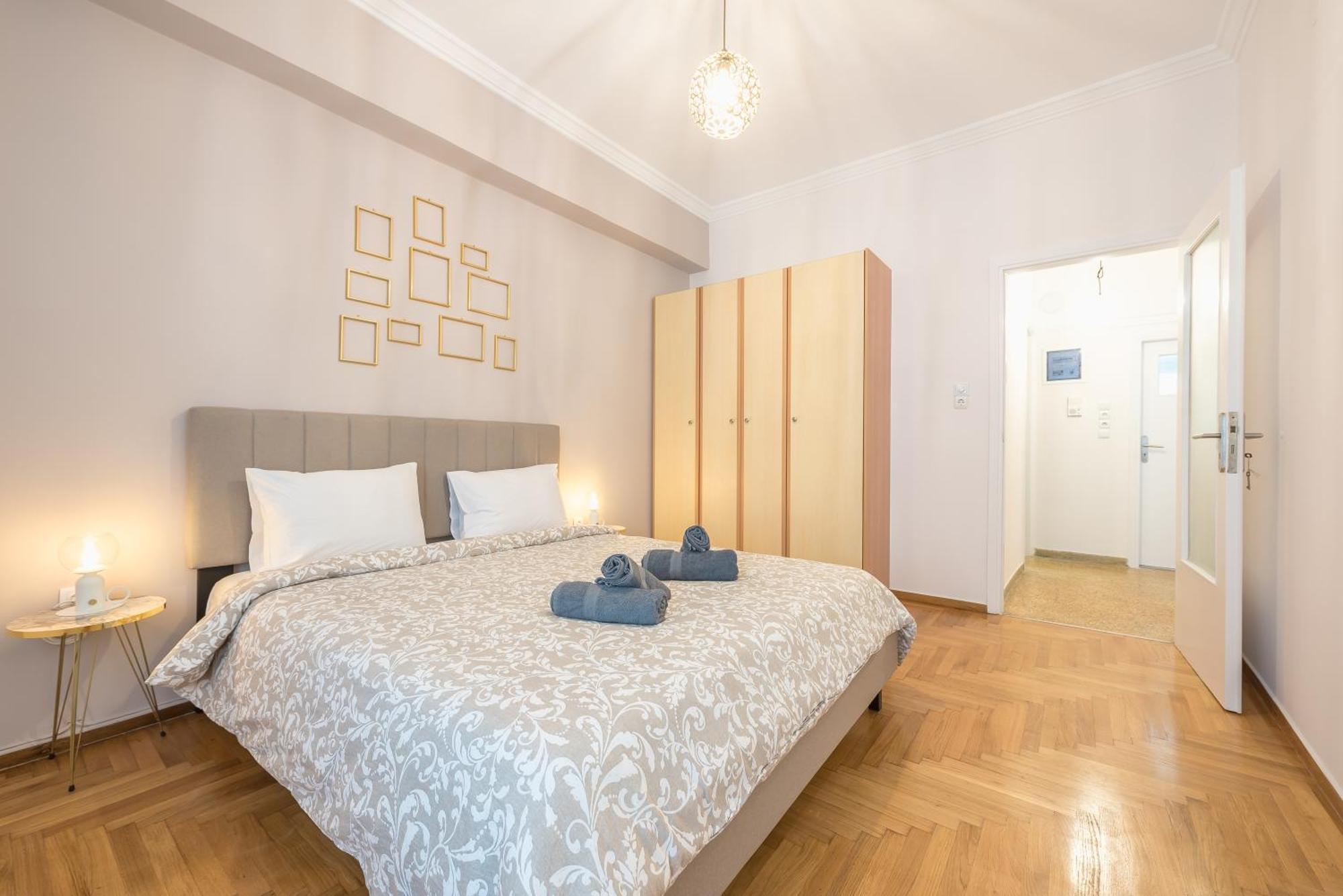Golden Comfort By Greece Apartments アテネ エクステリア 写真