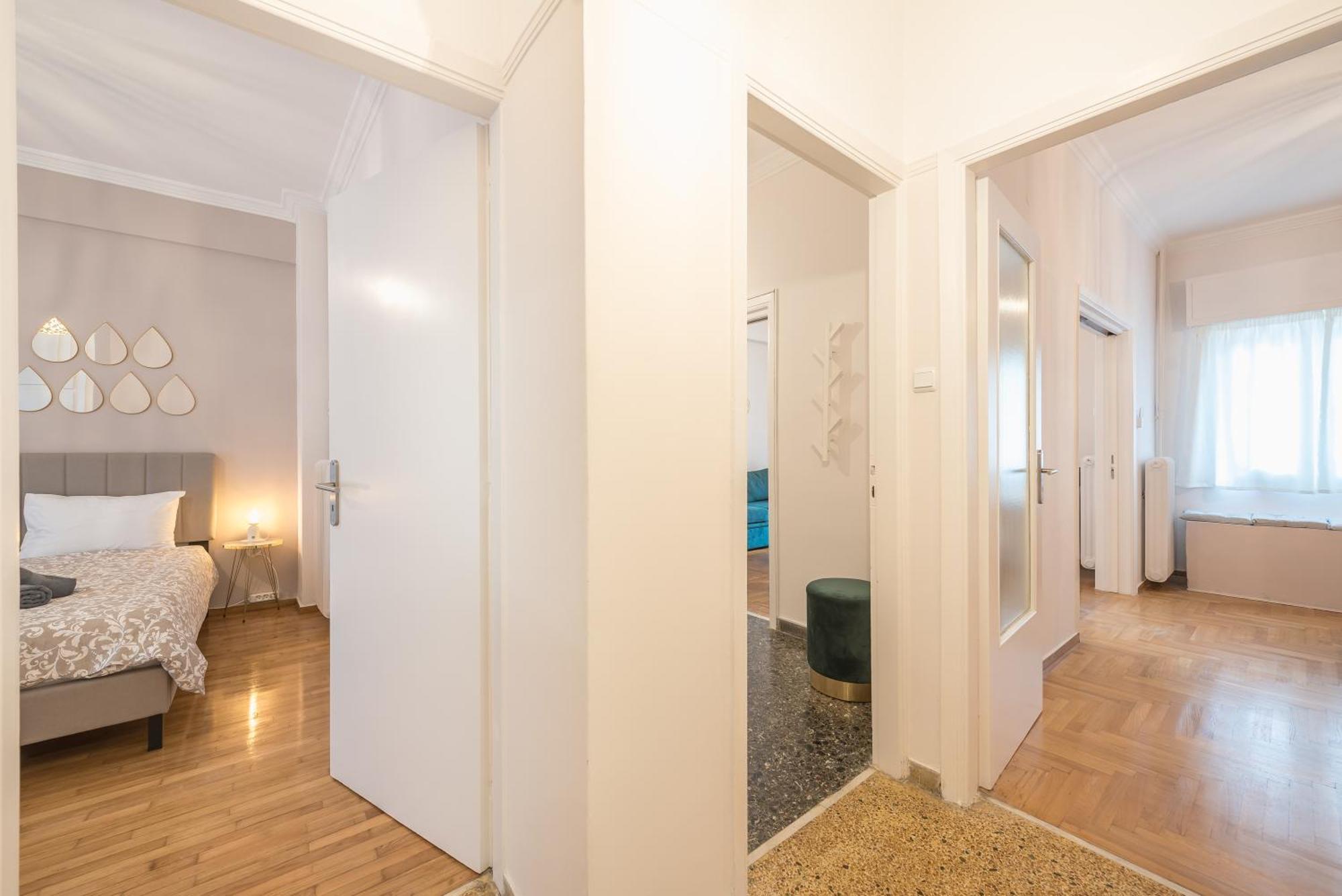 Golden Comfort By Greece Apartments アテネ エクステリア 写真